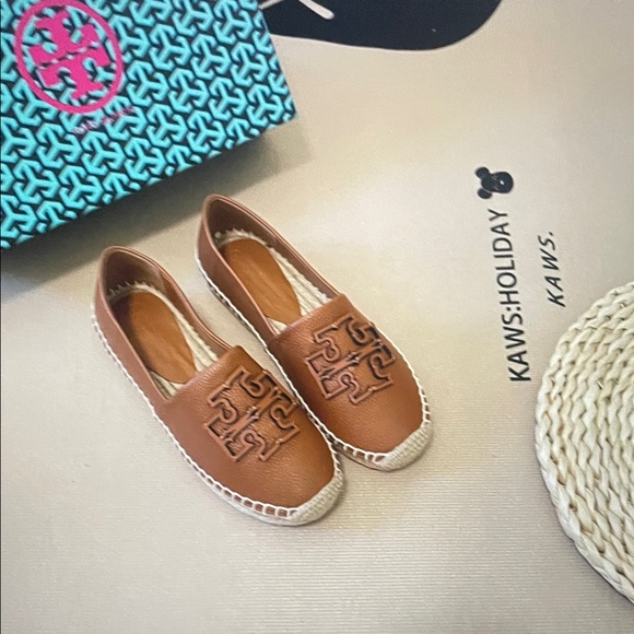 Tory Burch Tan Espadrille Loafers - Picture 1 of 9